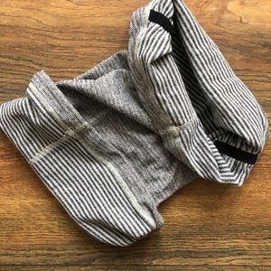 LULULEMON RUN NECK WARMERS